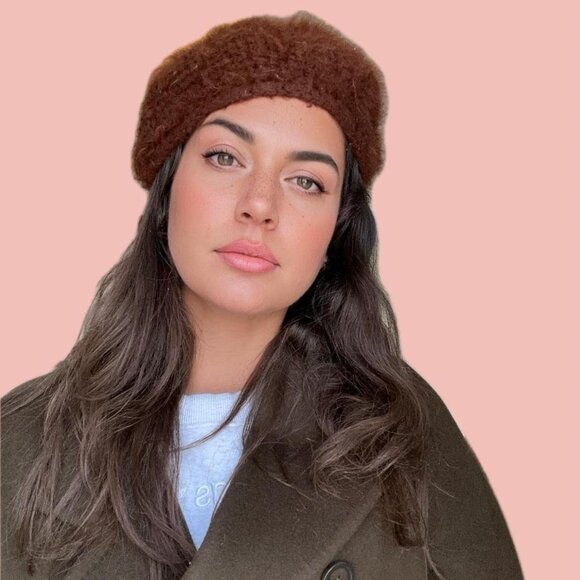 Vintage Angora & Wool Blend Fuzzy Beret โ Made in Canada - Picture 1 of 6